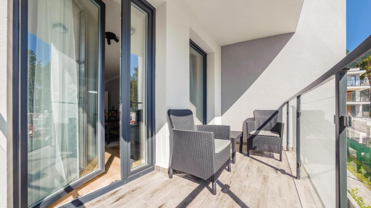 Apartamenty Sun & Snow Baltic Apartments Z Basenem ポビエロボ エクステリア 写真