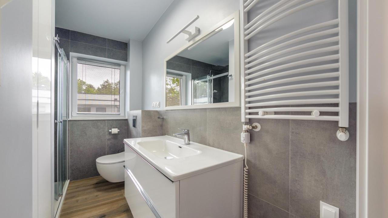 Apartamenty Sun & Snow Baltic Apartments Z Basenem ポビエロボ エクステリア 写真