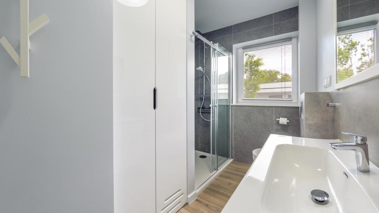 Apartamenty Sun & Snow Baltic Apartments Z Basenem ポビエロボ エクステリア 写真