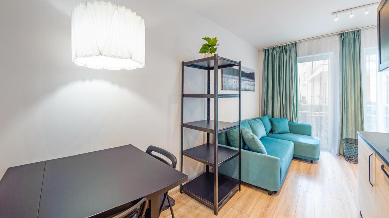 Apartamenty Sun & Snow Baltic Apartments Z Basenem ポビエロボ エクステリア 写真